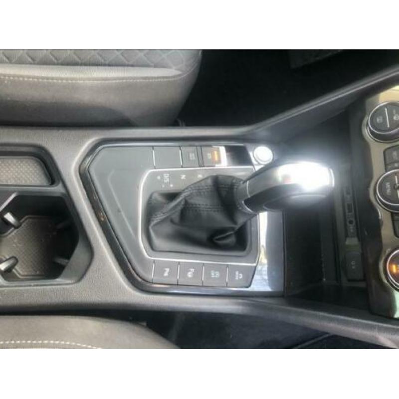 Tiguan 1,4 TFSI 150 pk DSG automaat R LINE