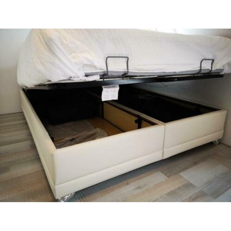 Bellona boxspring met opbergruimte 160x200