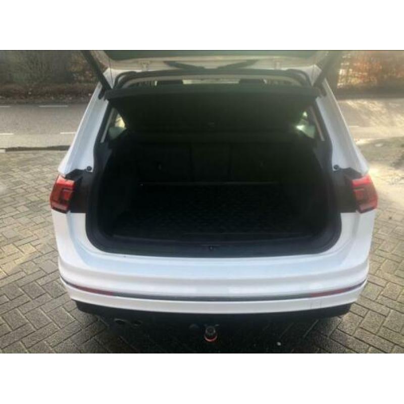 Tiguan 1,4 TFSI 150 pk DSG automaat R LINE