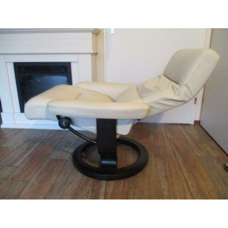 nieuwstaat Stressless Atlantic comfort fauteuil creme leder
