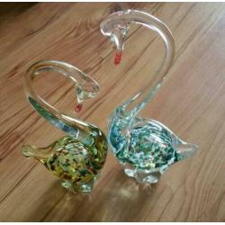 prachtig zwanenpaar gekleurd glas zwaan murano ?