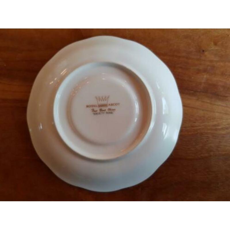 Royal Ascot Fine Bone China Society Rose