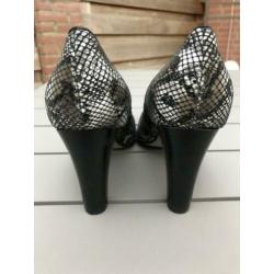 Olivia's leren pumps snake slangenprint NIEUW maat 45