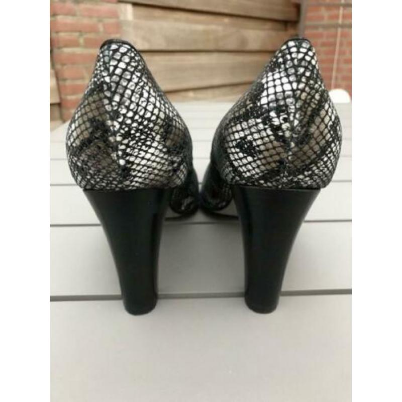 Olivia's leren pumps snake slangenprint NIEUW maat 45