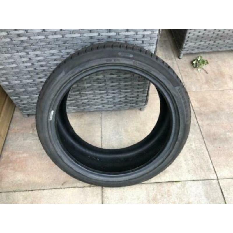 ?te koop 1 winterband op LM velg en 2 losse banden