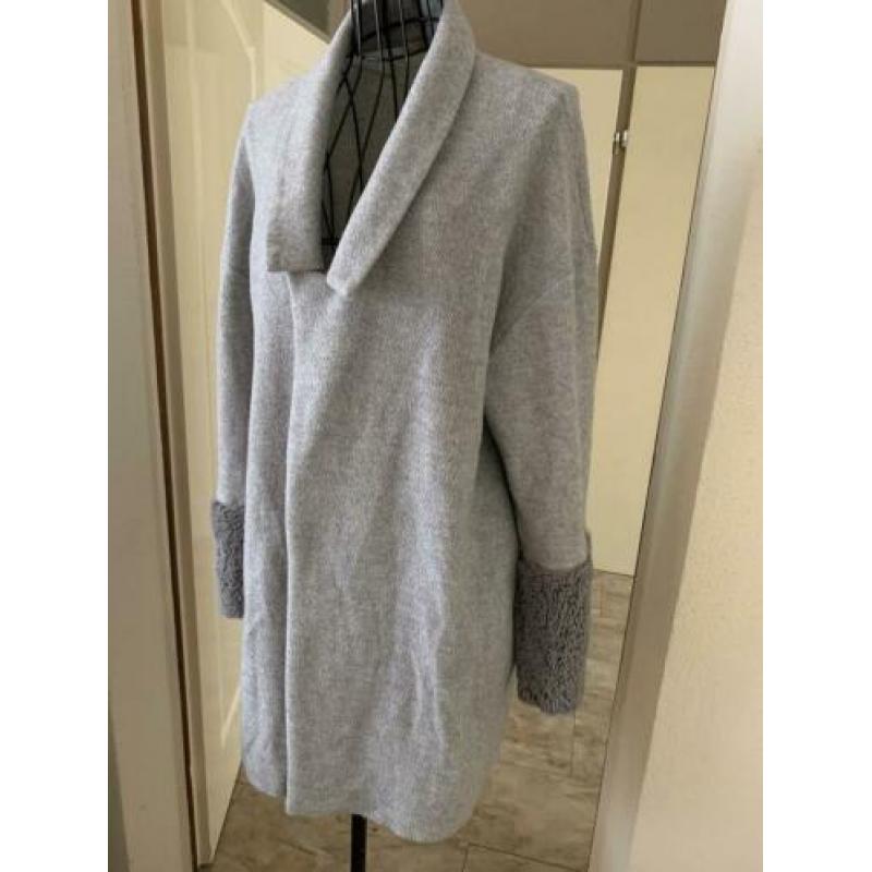 Super mooie jas/ vest van ZARA trafaluc, maat M