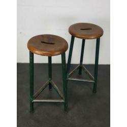 Vintage industriële krukken