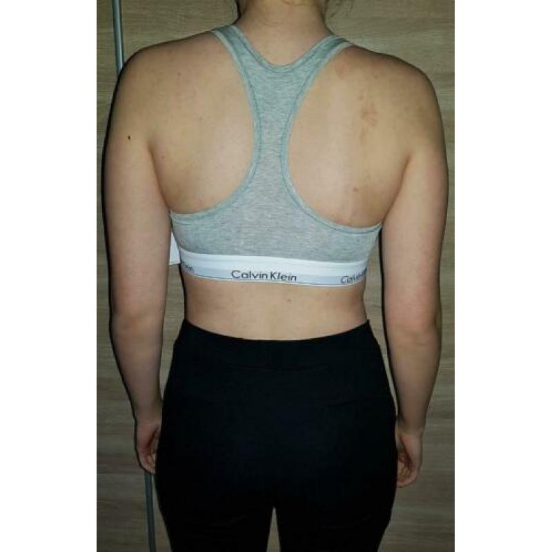 Clavin Klein top