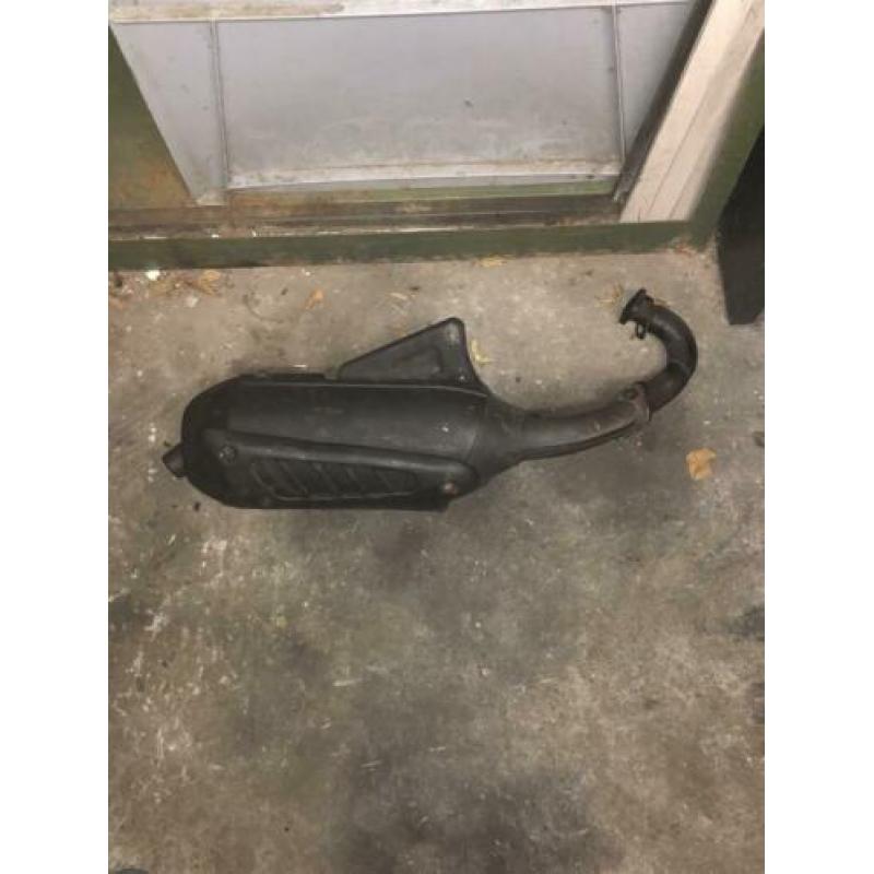 Aprilia SR / Gilera runner 180cc uitlaat