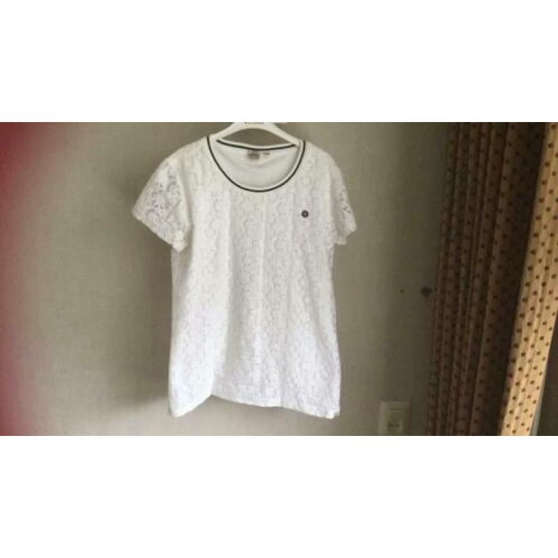 Wit zomer shirt maat 16. 176.