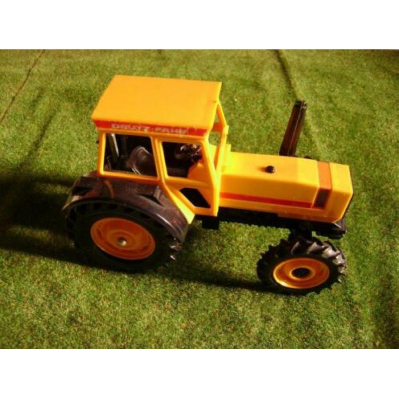 Deutz-Fahr DX 92 van Britains AUTOWAY