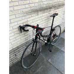 Cube Attain GTC carbon racefiets shimano 105, 60cm