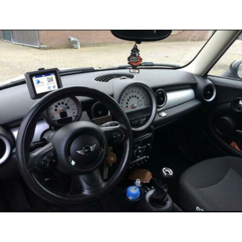 Mini Mini (r56) 1.6 75pk 2011 Wit
