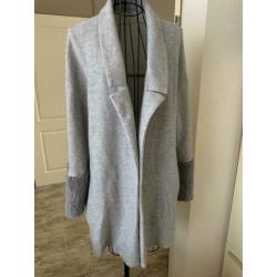 Super mooie jas/ vest van ZARA trafaluc, maat M