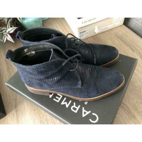 Carmens veter schoen mt 38 blauw.