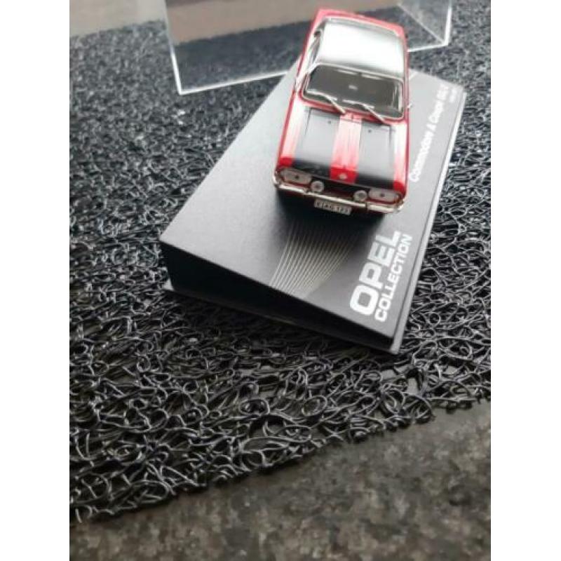 Te koop Opel collection model auto’s