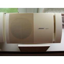 Bose speakers. Centre speaker VS100 en 2 speakers model 100
