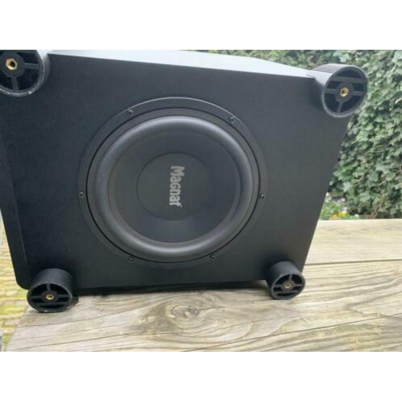 Dikke subwoofer van Magnat
