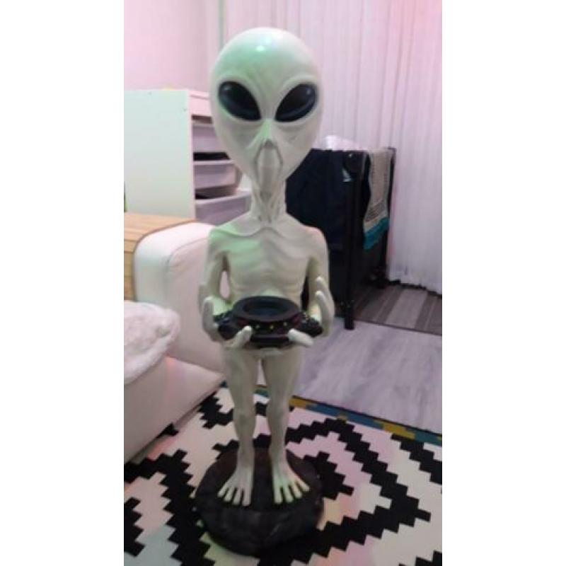 Te-Koop beeld- Alien *coffeshop)