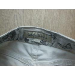 Cars broek met bloemen en vogels maat 16 0f 36