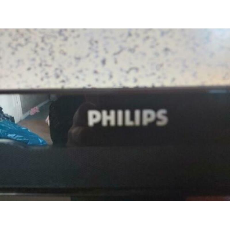 Philips TV zonder afstand bediening werkt naar behoren