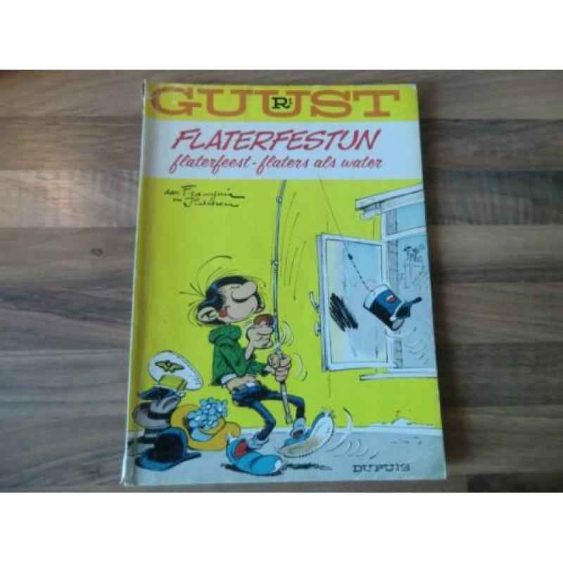 Guust Flater stripboeken