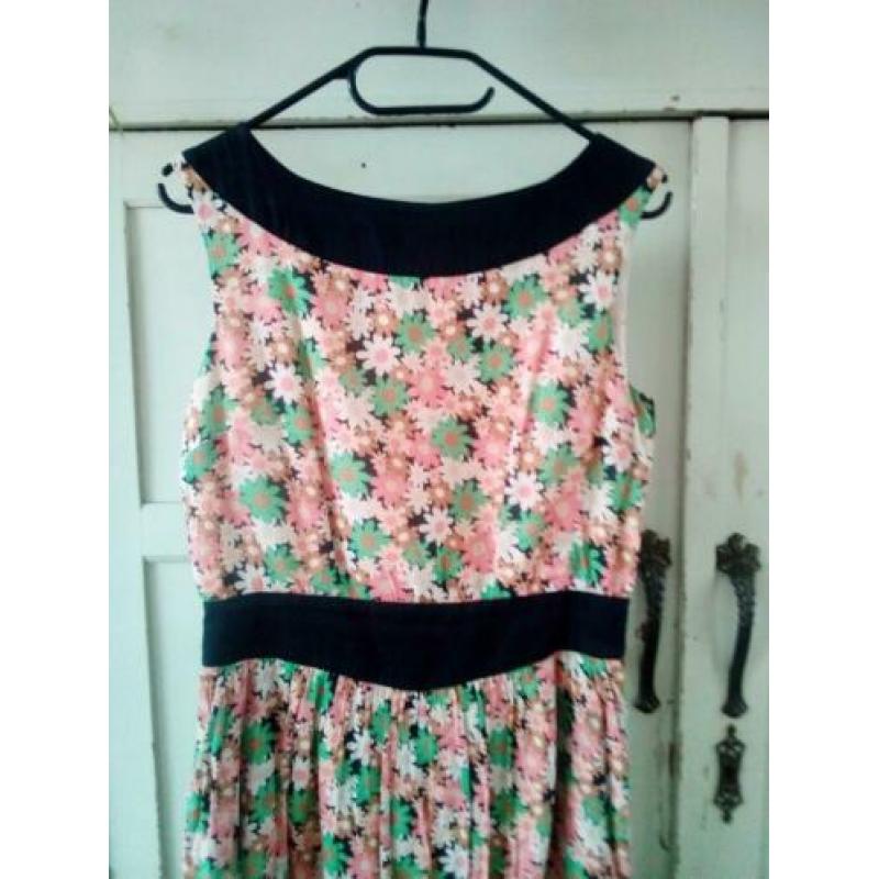 Vintage, jurk, bloemen, retro, getailleerd, rits, maat S