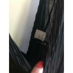 H&M Devided zwart jurkje