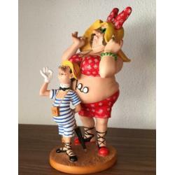 Laatste 6 dikke damesbeelden uit verzameling