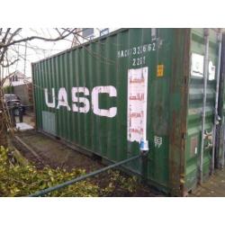 In prima staat verkerende 20 ft zeecontainer.