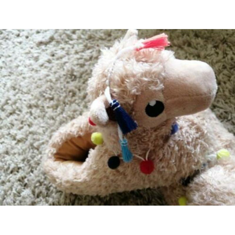Alpaca sloffen maat 34 35 NIEUW