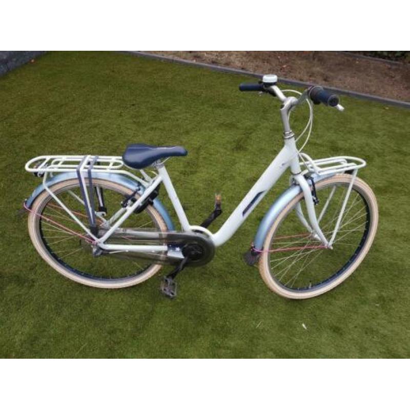 Batavus Star, 26 inch, 3 versnellingen, meisjesfiets
