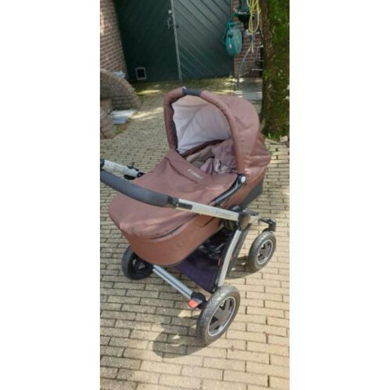 Maxi Cosi Mura Plus 4 walnut brown
