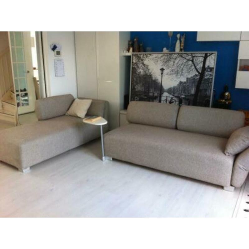 Grijs/bruine gemêleerde design hoekbank/slaapbank + tafeltje