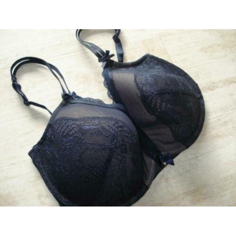 hunkemoller donkerblauwe BH 80 F