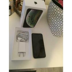 IPhone XS 64 GB