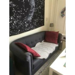 Bank + Fauteuil donkergrijs (Evt. poefje erbij)