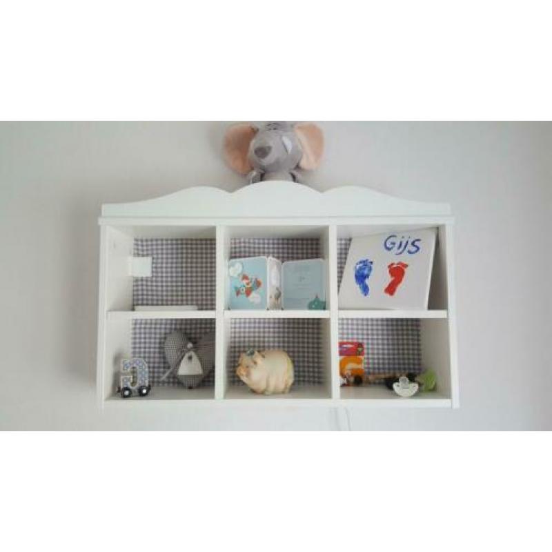 Babykamer kinderkamer landelijk wit