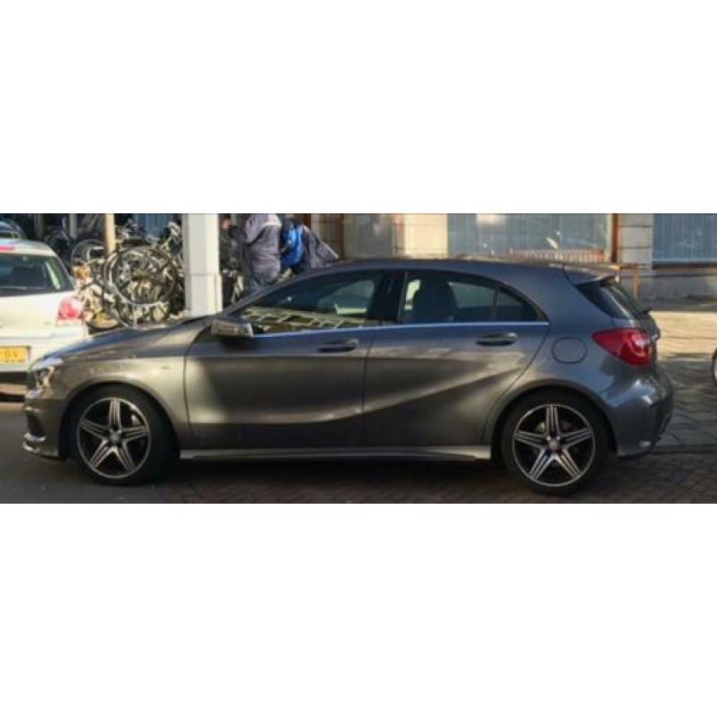 Mercedes A-Klasse A250 2.0 Sport - NL Auto - Kleurenscherm