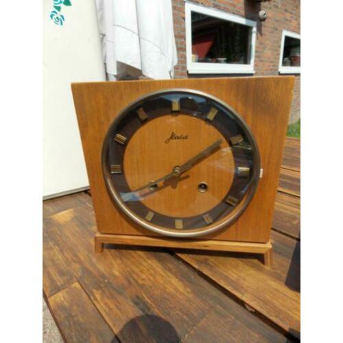 Haid pendule klok werkt prima 19 x 19 cm