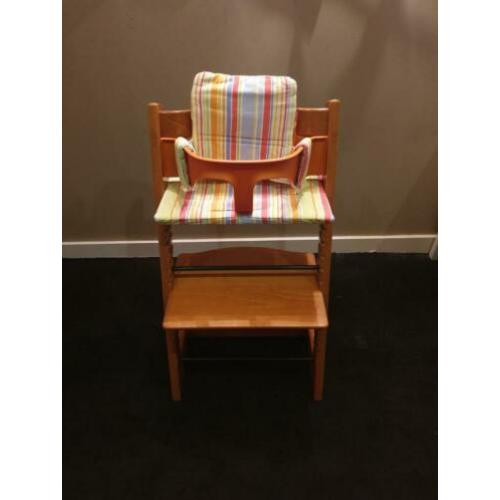 Stokke Tripp Trapp met baby set en kussentjes