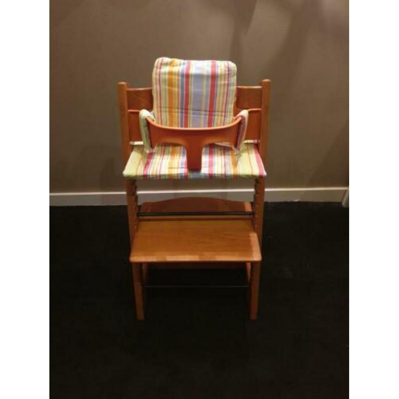 Stokke Tripp Trapp met baby set en kussentjes
