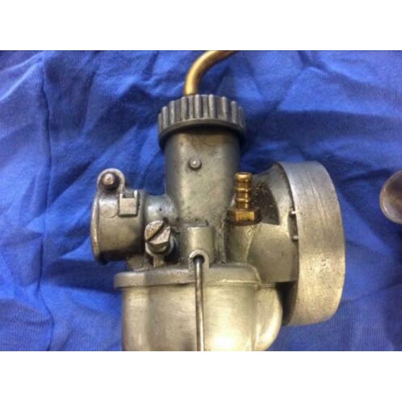 Kreidler 17mm kroondop carburateur 1/17/73
