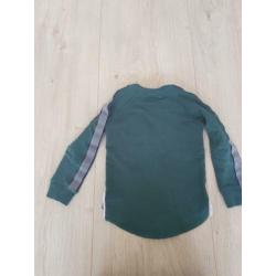 Z8 set 1 x trui, 2 x tshirt maat 104/110