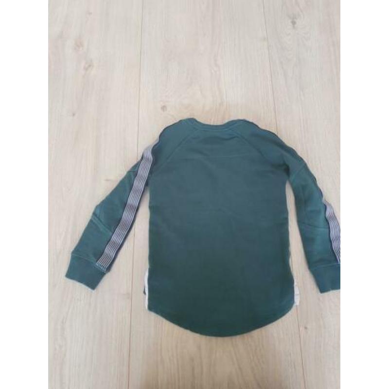 Z8 set 1 x trui, 2 x tshirt maat 104/110