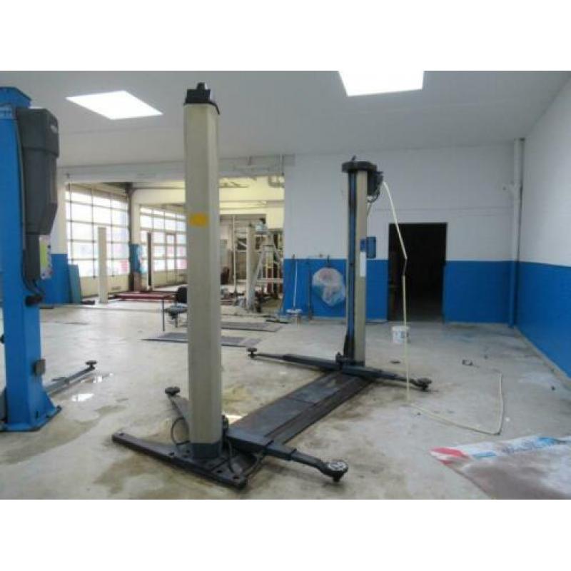 Autec hefbrug 2500 kg hefvermogen