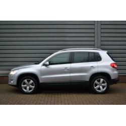 Volkswagen Tiguan 2.0 TSI Sport&Style 4Motion Leder Panorama
