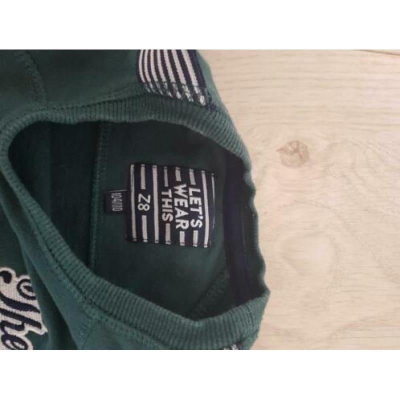 Z8 set 1 x trui, 2 x tshirt maat 104/110