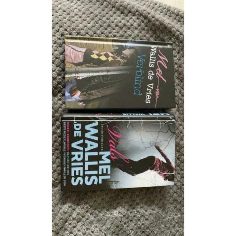 Mel Wallis de Vries boeken