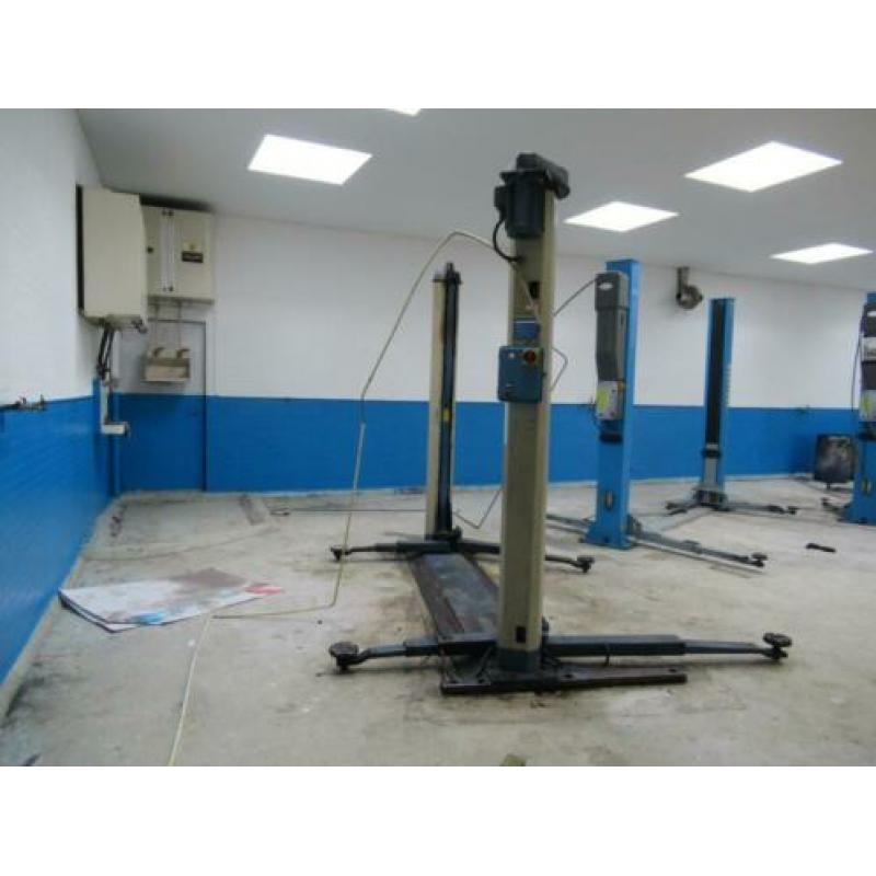 Autec hefbrug 2500 kg hefvermogen